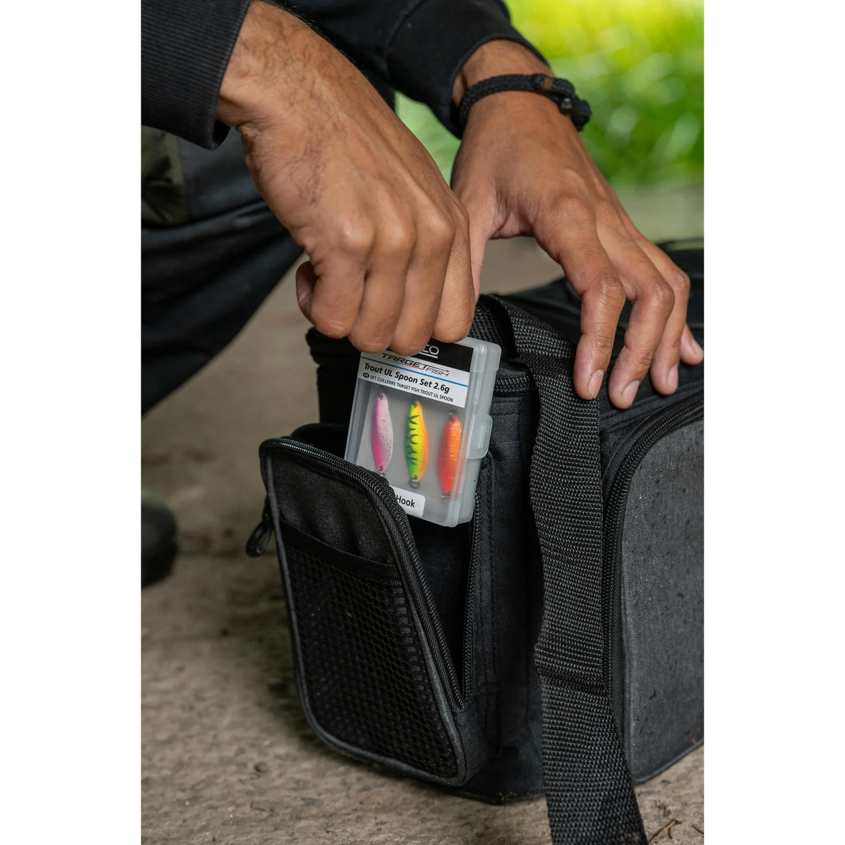 Macuto Zebco Trophy System Carryall Medium 12.5L 22x46x20