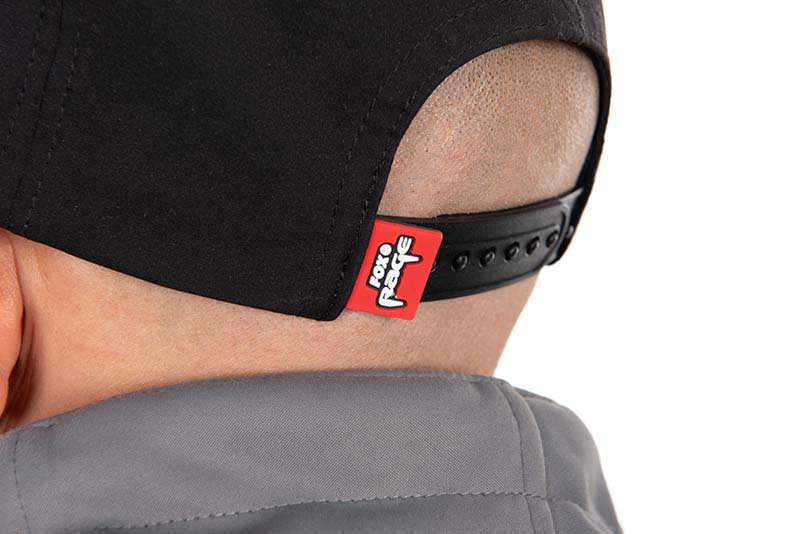 Gorra Fox Rage Shield Flat Peak Negra