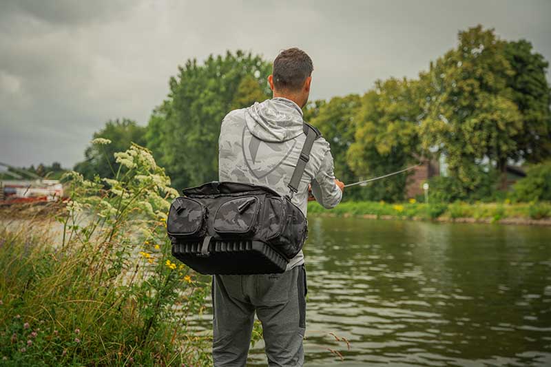 Macuto con cajas Fox Rage Voyager Camo Grande