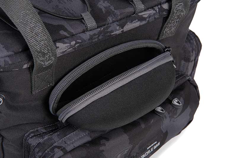 Macuto con cajas Fox Rage Voyager Camo Mediano