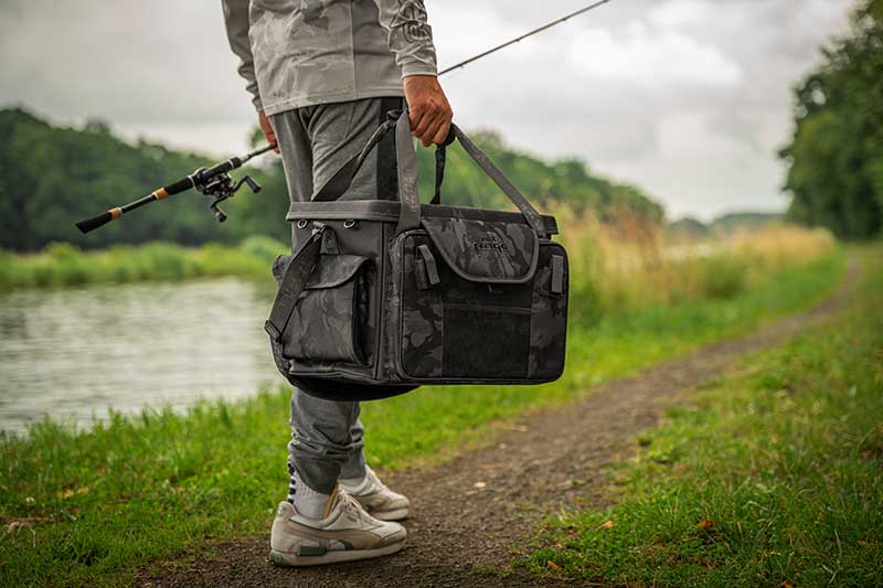 Macuto con cajas Fox Rage Voyager Moulded Camo XL