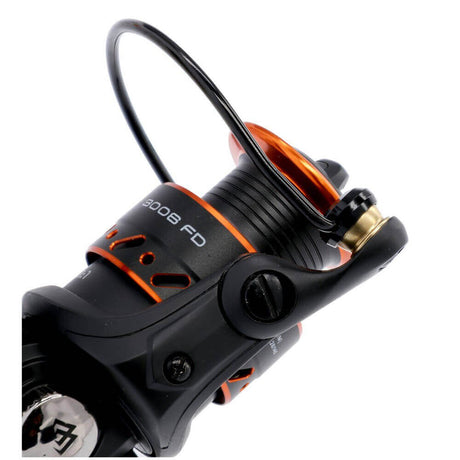 Carrete Mikado Bixlite 2006 FD 2 (1)