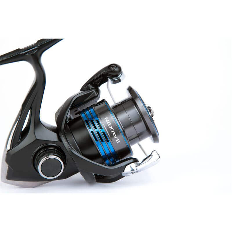 Carrete Shimano Nexave FI 2500 - Tienda Bass