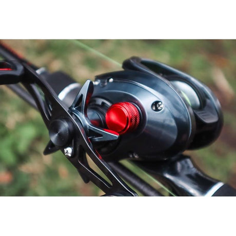 Carrete Zebco Demonic Baitcast 150 LHW 6BB - Tienda Bass