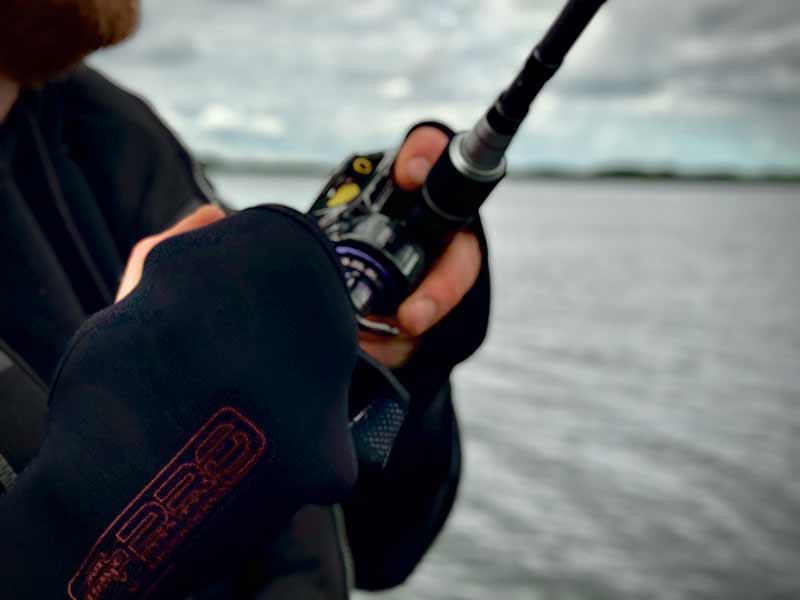 Guantes Neopreno Mitts Fox Rage - Tienda Bass