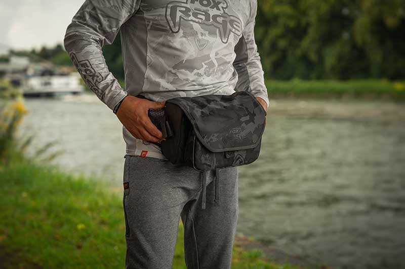 Riñonera Fox Rage Voyager Camo - Tienda Bass